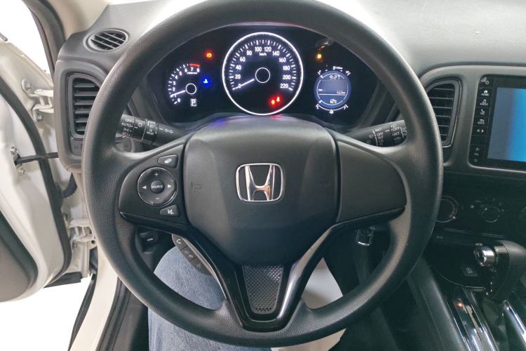 Used Honda Vezel 2020 1.5L CVT Pioneer Edition Steering Wheel