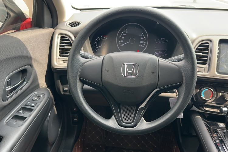 Used Honda Vezel 2020 1.5L CVT Elite Edition Steering Wheel