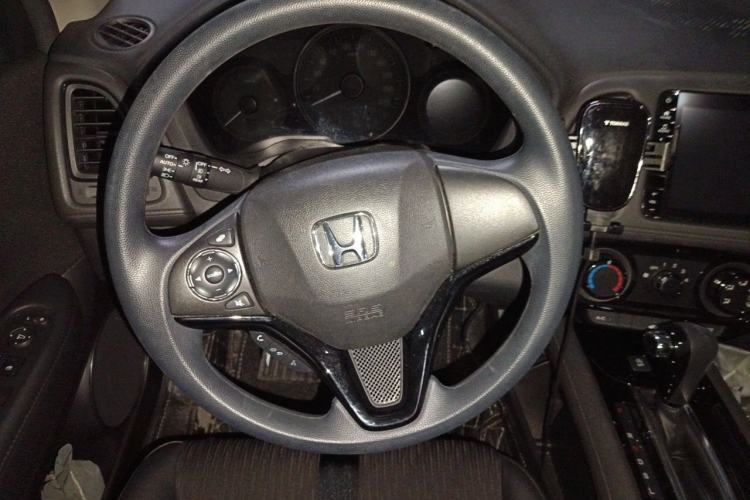 Used Honda Vezel 2020 1.5L CVT Pioneer Edition Steering Wheel