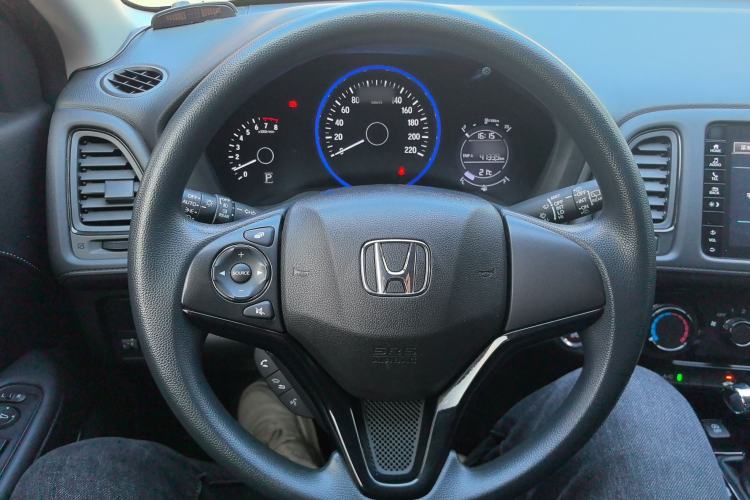 Used Honda Vezel 2020 1.5L CVT Pioneer Edition Steering Wheel