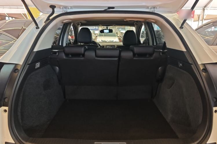 Used Honda Vezel 2020 1.5L CVT Pioneer Edition Trunk