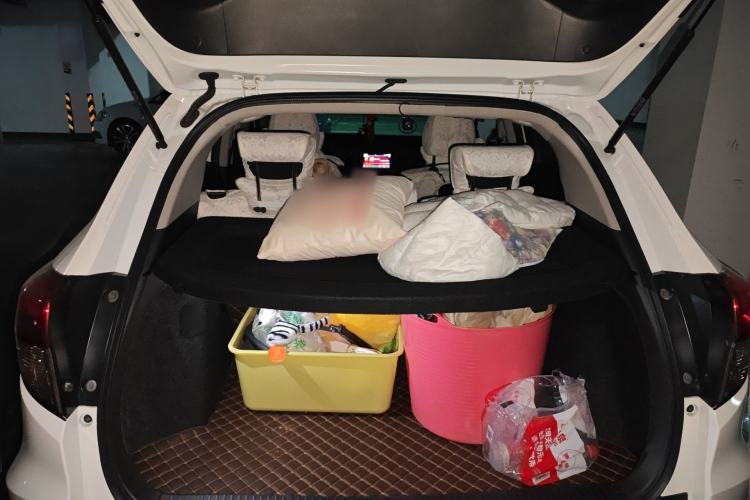 Used Honda Vezel 2020 1.5L CVT Luxury Edition Trunk