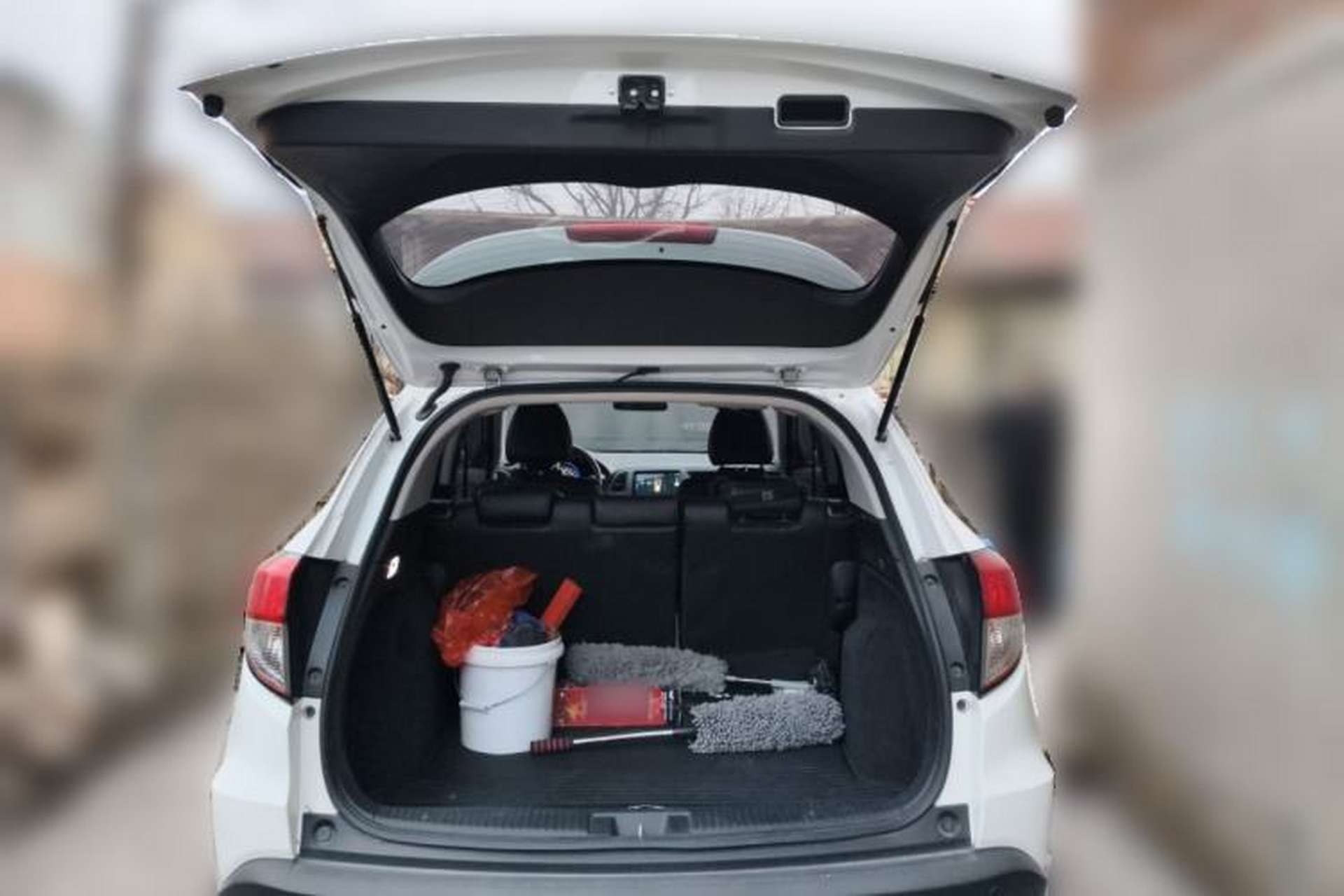 Used Honda Vezel 2020 1.5L CVT Pioneer Edition Trunk