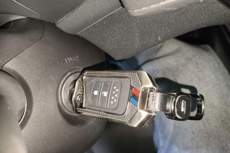 Used Honda Vezel 2020 1.5L CVT Pioneer Edition Vehicle Key