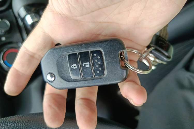 Used Honda Vezel 2020 1.5L CVT Pioneer Edition Vehicle Key