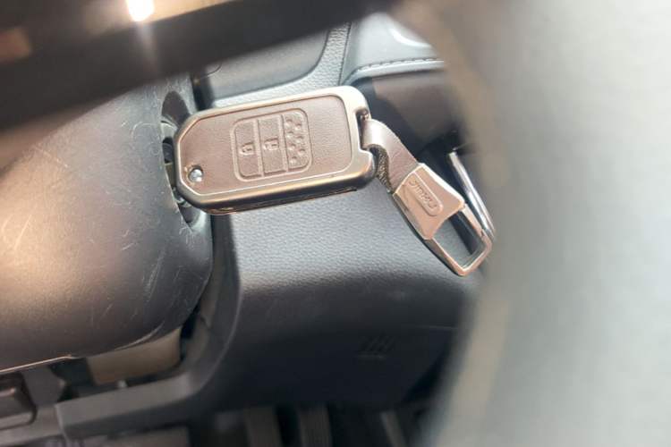 Used Honda Vezel 2020 220 TURBO CVT Elite Edition Vehicle Key