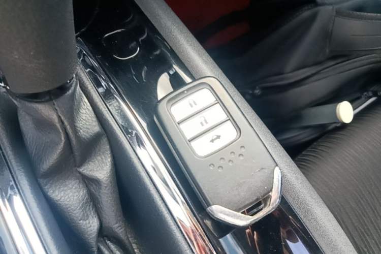 Used Honda Vezel 2020 1.5L CVT Pioneer Edition Vehicle Key