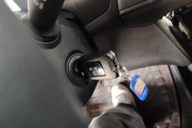 Used Honda Vezel 2020 1.5L CVT Pioneer Edition Vehicle Key