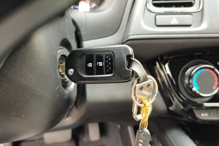 Used Honda Vezel 2020 1.5L CVT Pioneer Edition Vehicle Key