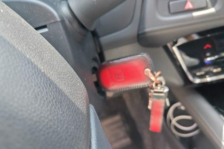 Used Honda Vezel 2020 220 TURBO CVT Elite Edition Vehicle Key