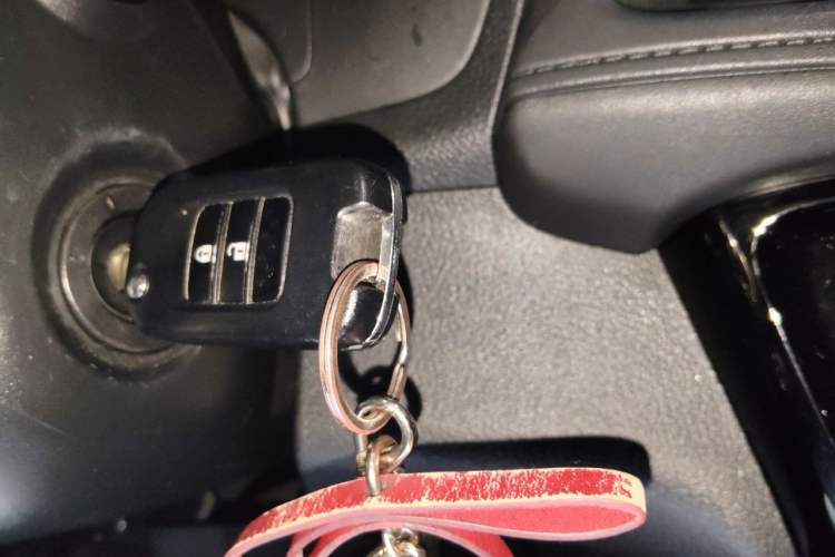 Used Honda Vezel 2020 1.5L CVT Pioneer Edition Vehicle Key