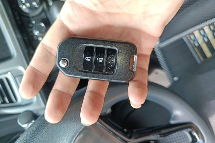 Used Honda Vezel 2020 1.5L CVT Elite Edition Vehicle Key