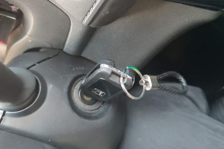 Used Honda Vezel 2020 1.5L CVT Pioneer Edition Vehicle Key