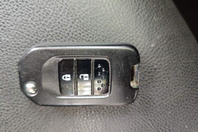 Used Honda Vezel 2020 1.5L CVT Elite Edition Vehicle Key