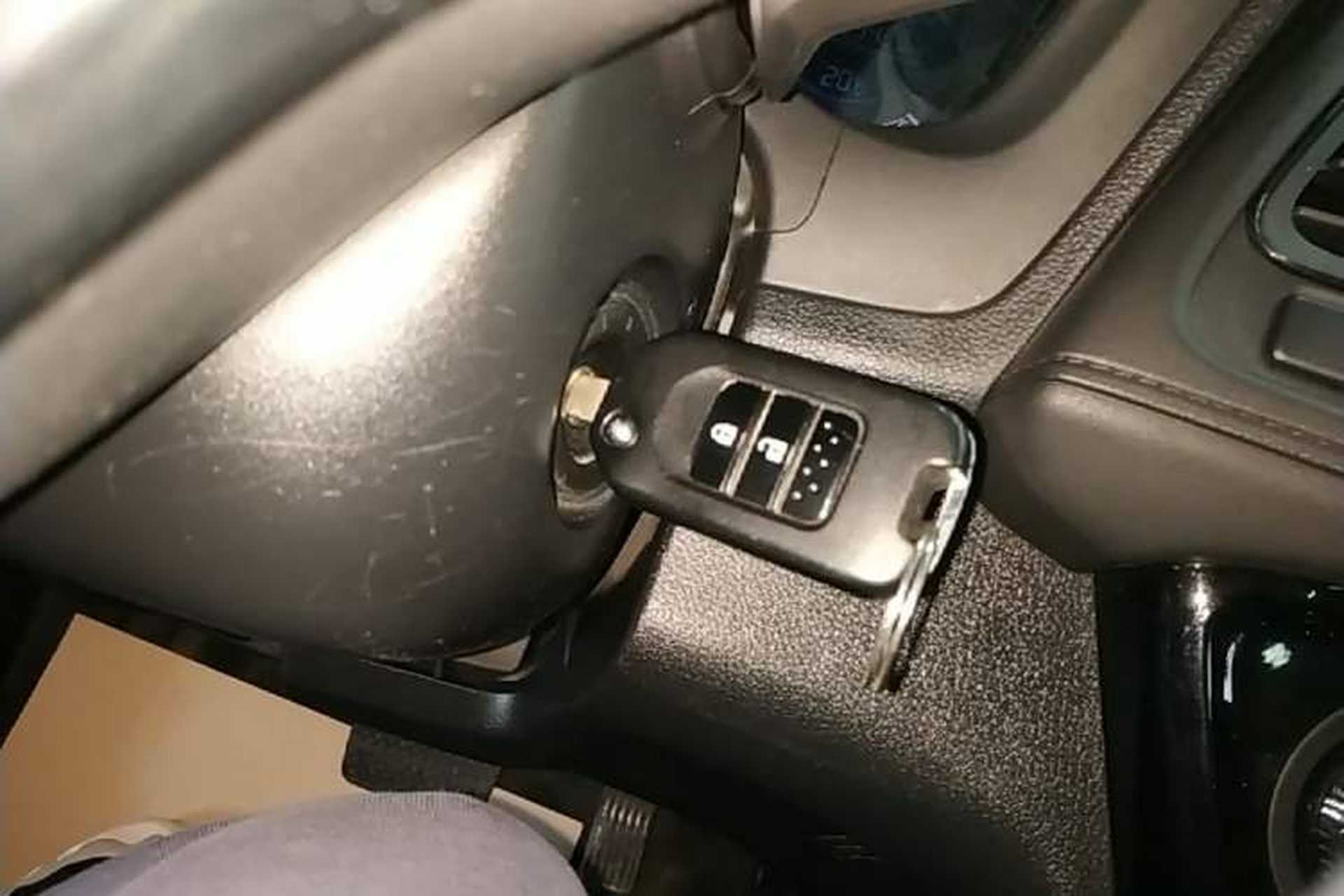 Used Honda Vezel 2020 1.5L CVT Pioneer Edition Vehicle Key