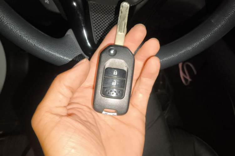 Used Honda Vezel 2020 1.5L CVT Pioneer Edition Vehicle Key