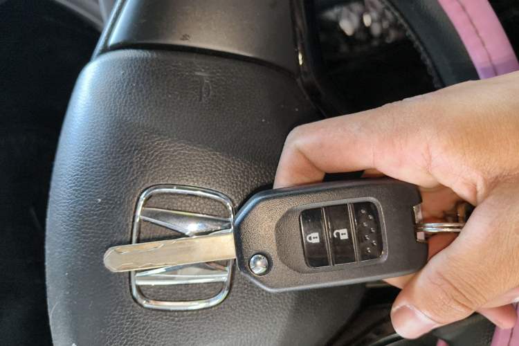 Used Honda Vezel 2020 1.5L CVT Pioneer Edition Vehicle Key