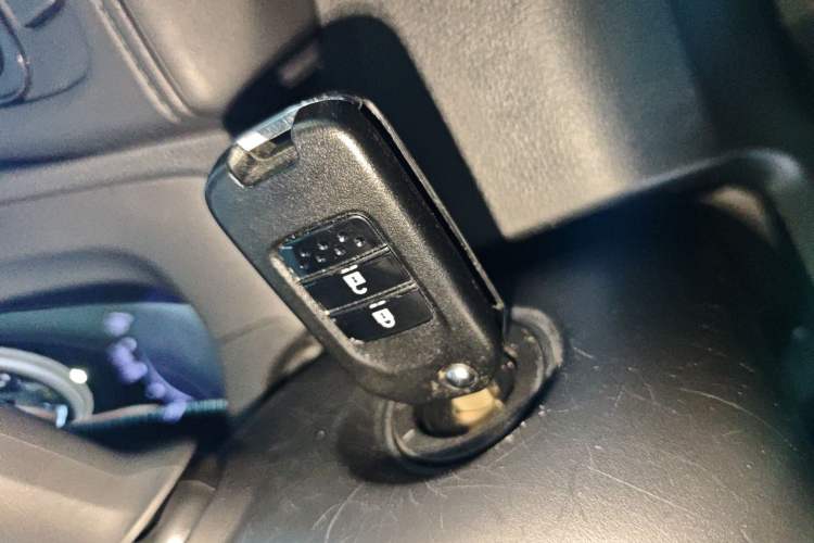 Used Honda Vezel 2020 220 TURBO CVT Elite Edition Vehicle Key