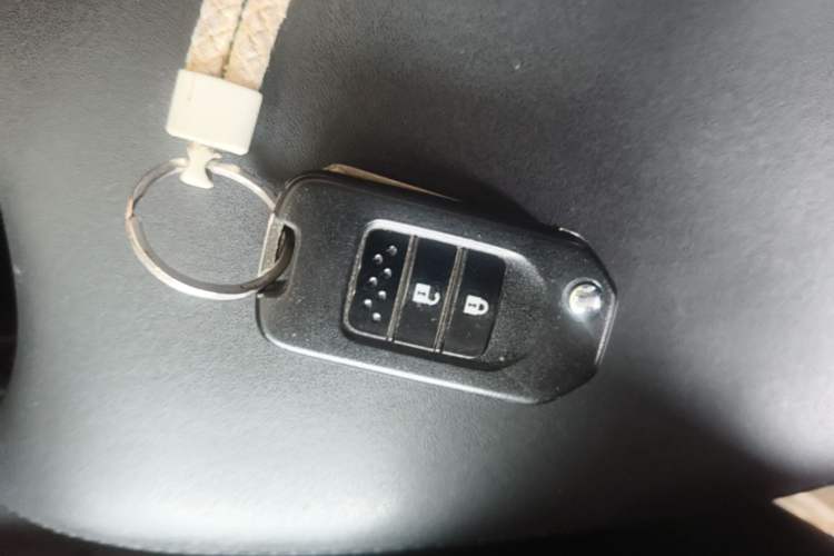 Used Honda Vezel 2020 1.5L CVT Pioneer Edition Vehicle Key