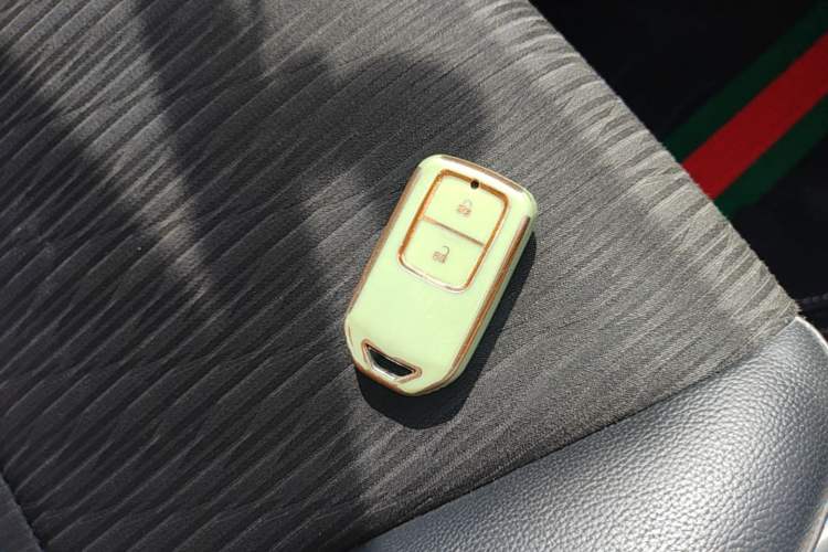 Used Honda Vezel 2020 1.5L CVT Luxury Edition Vehicle Key
