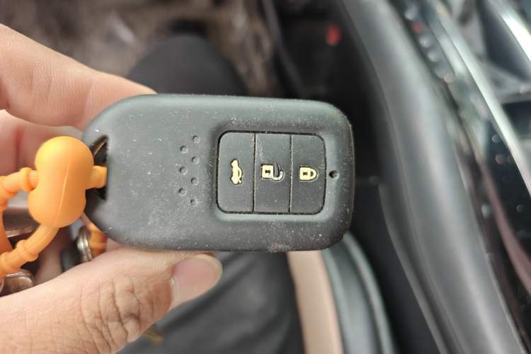 Used Honda Vezel 2020 1.5L CVT Pioneer Edition Vehicle Key