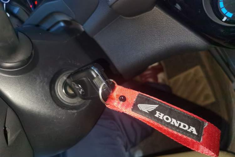 Used Honda Vezel 2020 1.5L CVT Elite Edition Vehicle Key