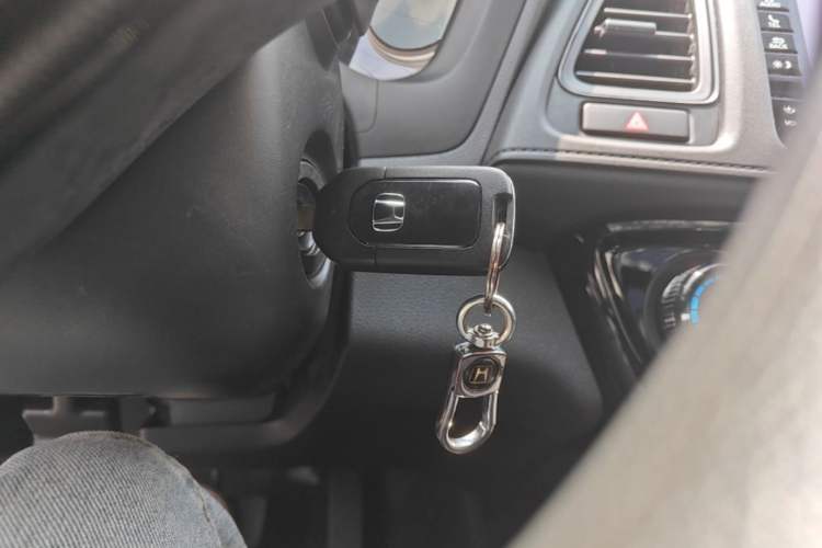 Used Honda Vezel 2020 1.5L CVT Pioneer Edition Vehicle Key