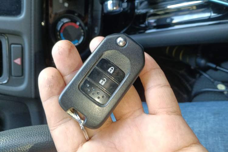 Used Honda Vezel 2020 1.5L CVT Elite Edition Vehicle Key