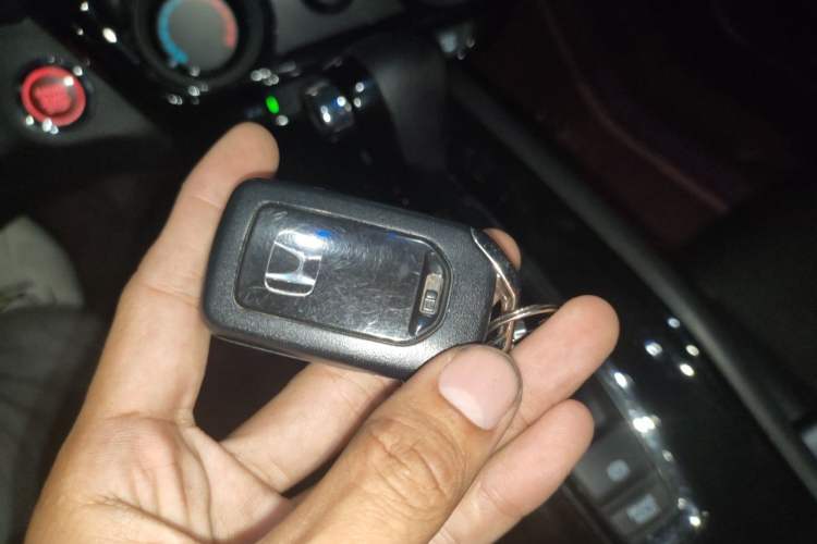Used Honda Vezel 2020 1.5L CVT Pioneer Edition Vehicle Key