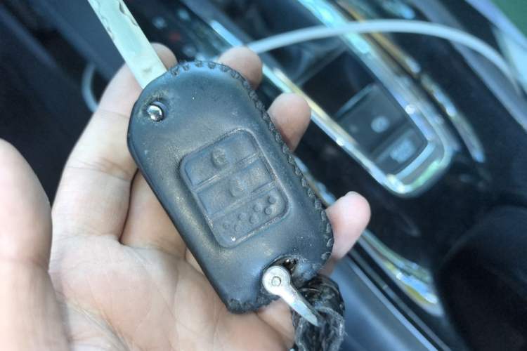 Used Honda Vezel 2020 1.5L CVT Pioneer Edition Vehicle Key