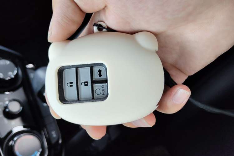 Used Honda Vezel 2020 1.5L CVT Pioneer Edition Vehicle Key