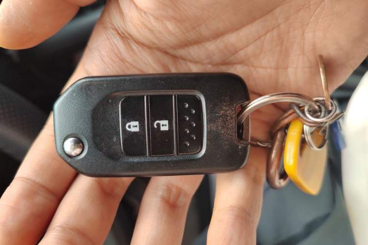 Used Honda Vezel 2020 1.5L CVT Pioneer Edition Vehicle Key