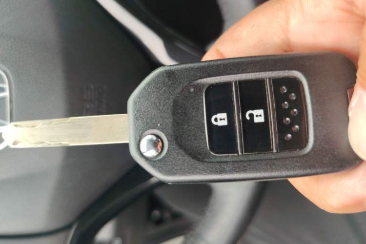 Used Honda Vezel 2020 1.5L CVT Elite Edition Vehicle Key