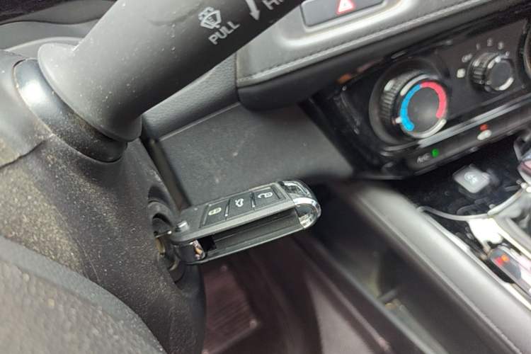 Used Honda Vezel 2020 1.5L CVT Pioneer Edition Vehicle Key