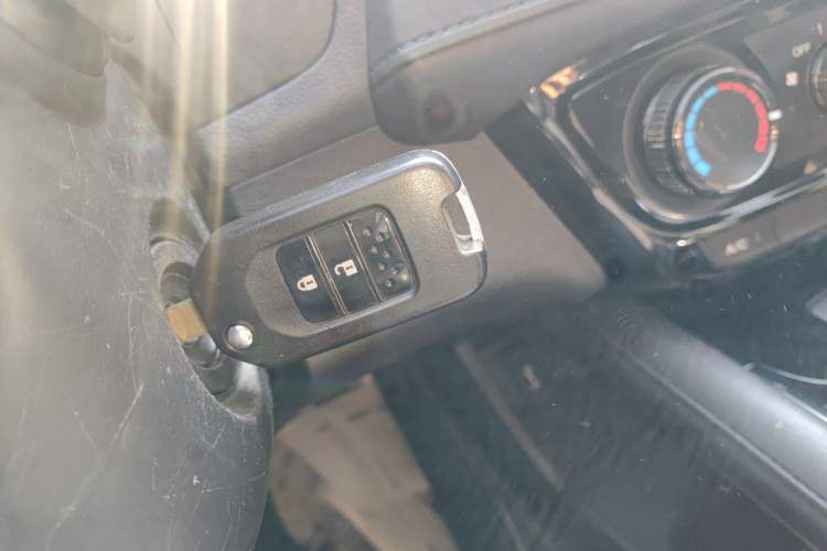 Used Honda Vezel 2020 1.5L CVT Pioneer Edition Vehicle Key