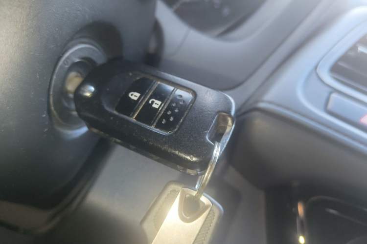 Used Honda Vezel 2020 1.5L CVT Pioneer Edition Vehicle Key