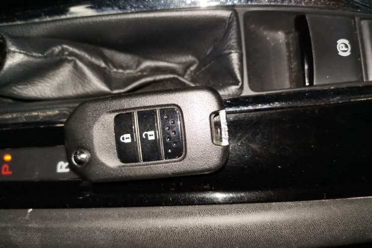 Used Honda Vezel 2020 1.5L CVT Pioneer Edition Vehicle Key
