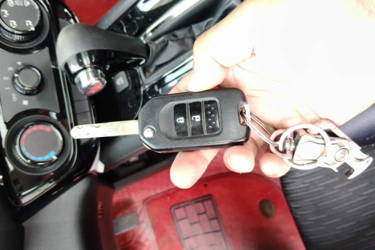Used Honda Vezel 2020 1.5L CVT Pioneer Edition Vehicle Key