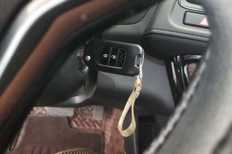 Used Honda Vezel 2020 1.5L CVT Elite Edition Vehicle Key
