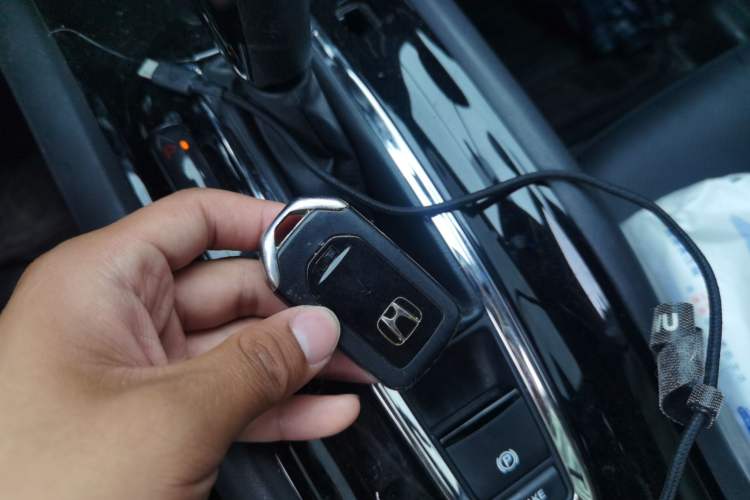 Used Honda Vezel 2020 1.5L CVT Pioneer Edition Vehicle Key