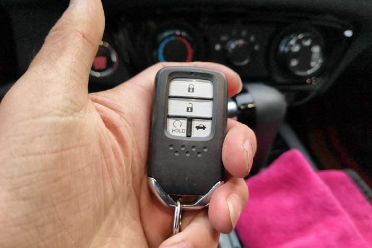 Used Honda Vezel 2020 1.5L CVT Pioneer Edition Vehicle Key