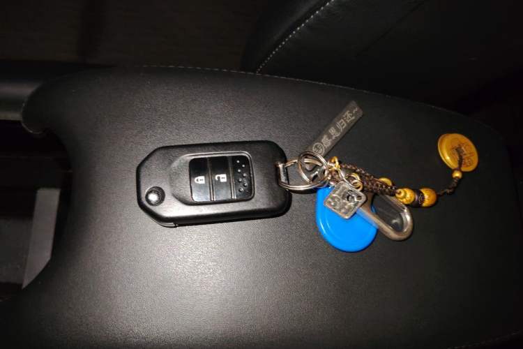 Used Honda Vezel 2020 1.5L CVT Pioneer Edition Vehicle Key