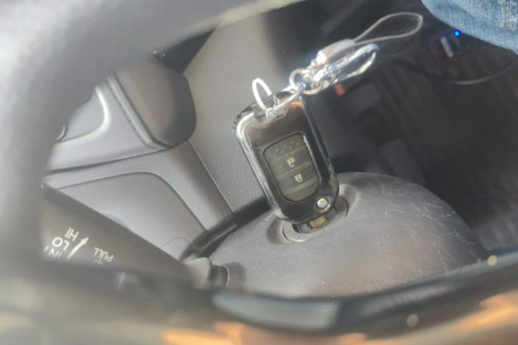 Used Honda Vezel 2020 1.5L CVT Elite Edition Vehicle Key