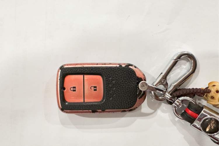Used Honda Vezel 2020 1.5L CVT Luxury Edition Vehicle Key