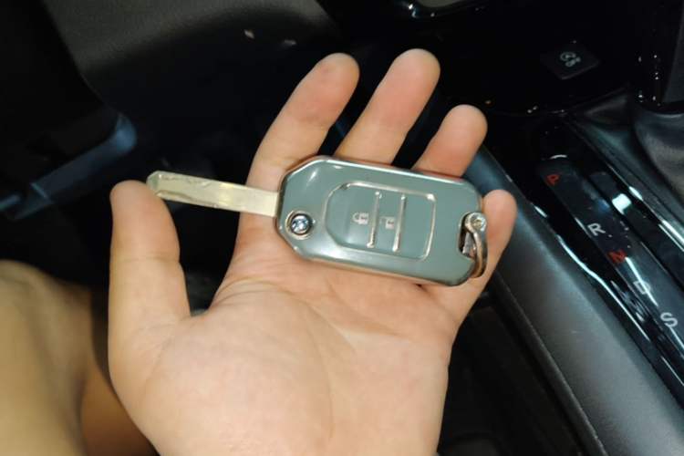 Used Honda Vezel 2020 1.5L CVT Pioneer Edition Vehicle Key