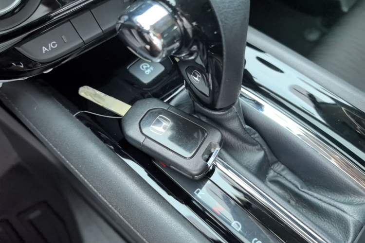 Used Honda Vezel 2020 1.5L CVT Pioneer Edition Vehicle Key