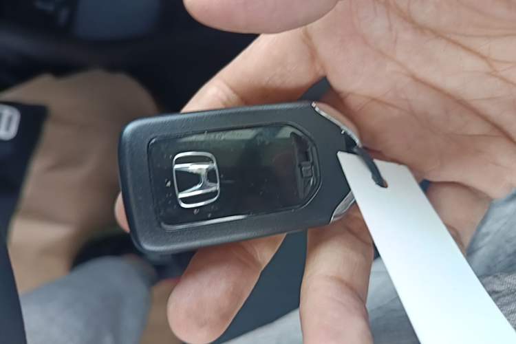 Used Honda Vezel 2020 1.5L CVT Luxury Edition Vehicle Key