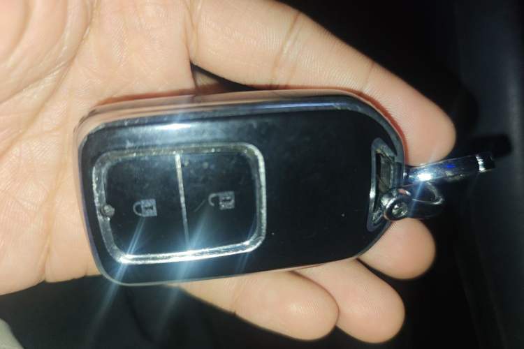 Used Honda Vezel 2020 220 TURBO CVT Luxury Edition Vehicle Key