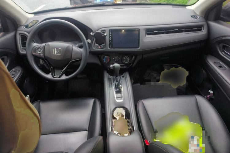 Used Honda Vezel 2022 1.5L CVT Phantom Night Pioneer Edition Center Console