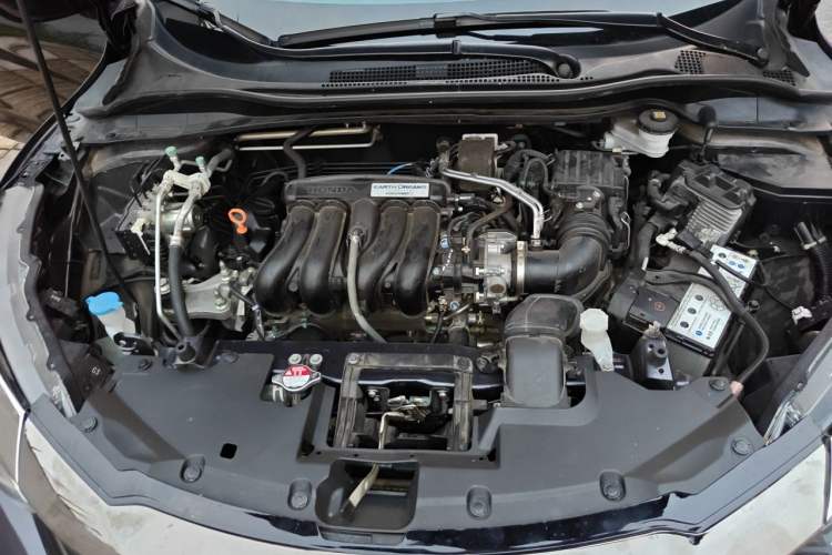 Used Honda Vezel 2022 1.5L CVT Phantom Night Pioneer Edition Engine Bay